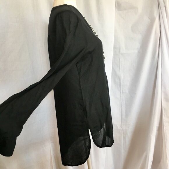 Old Navy Womens Medium Black Tunic Shirt Top Blouse White Chevron Button Up - Picture 4 of 12